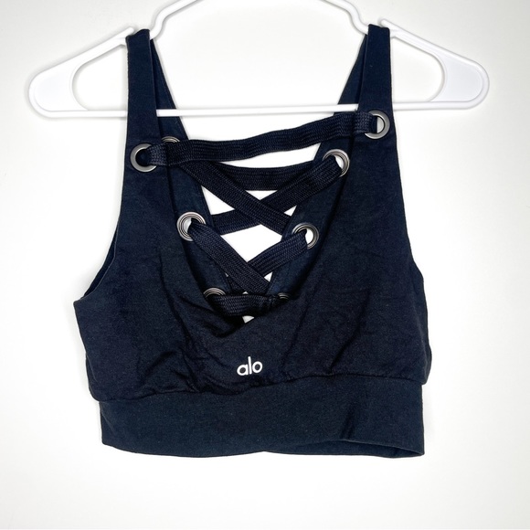 ALO Yoga Quest Tank in Black Criss Cross Rope Tie Crop Top Size Medium - Picture 3 of 7